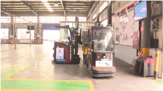 看5G“智慧工廠”如何提高工作效率！