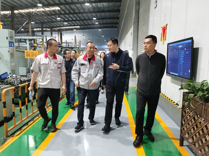 洪洞縣應(yīng)急局蒞臨我司開(kāi)展安全幫扶活動(dòng)1.jpg 洪洞縣應(yīng)急局蒞臨我司開(kāi)展安全幫扶活動(dòng)1.jpg